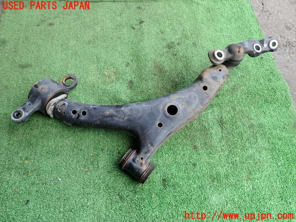 2UPJ-9228925176]セルシオ(UCF31)右フロントロアアーム1 中古_4