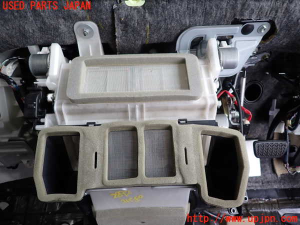 2UPJ-9228926081]セルシオ(UCF31)エバポレーター1 中古_2