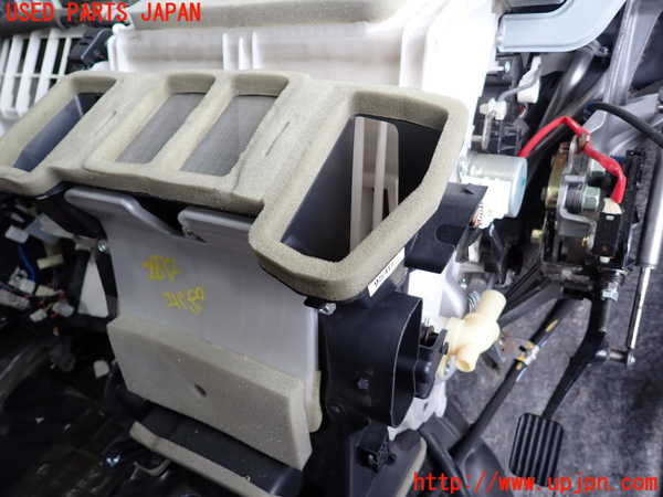 2UPJ-9228926081]セルシオ(UCF31)エバポレーター1 中古_3