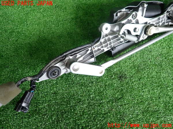 2UPJ-9228926770]セルシオ(UCF31)フロントワイパーモーター 中古_3