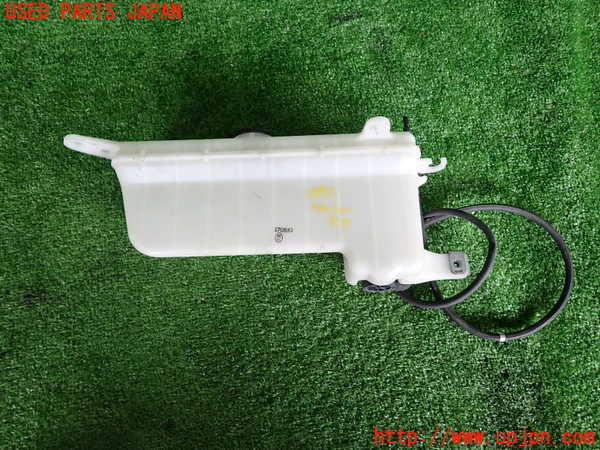 2UPJ-9228926791]セルシオ(UCF31)ウォッシャータンク1 中古_3