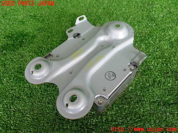 2UPJ-9228926145]セルシオ(UCF31)エアバッグコンピューター (ジャンク品) 中古_2