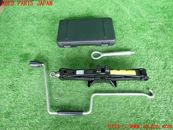 2UPJ-9228927805]セルシオ(UCF31)車載工具 中古_3