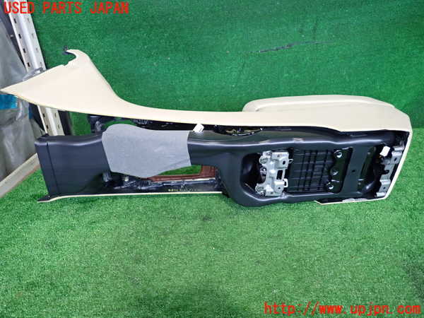2UPJ-9228927540]セルシオ(UCF31)センターコンソール 中古_5