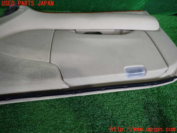 2UPJ-9228921234]セルシオ(UCF31)右前ドア内張り 中古_5