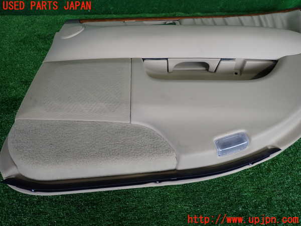 2UPJ-9228921294]セルシオ(UCF31)右後ドア内張り 中古_5