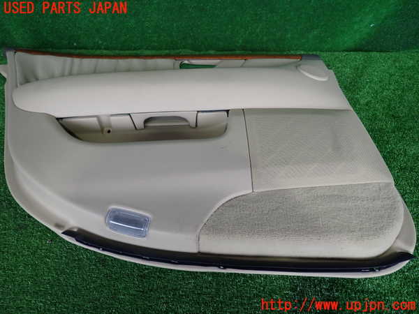 2UPJ-9228921324]セルシオ(UCF31)左後ドア内張り 中古_5