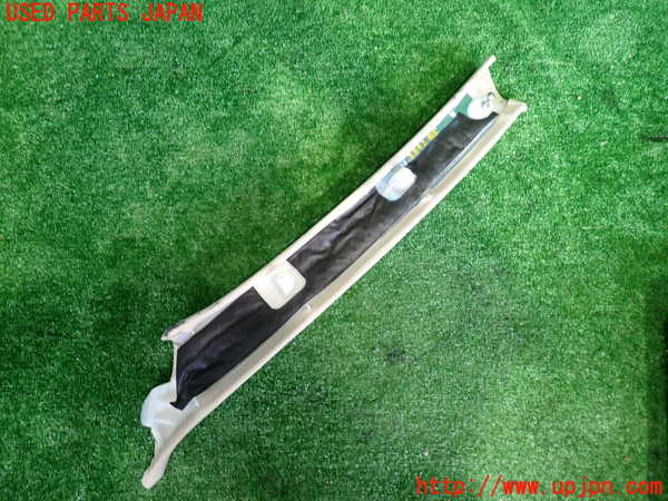 2UPJ-9228927655]セルシオ(UCF31)右フロントピラートリム 中古_3