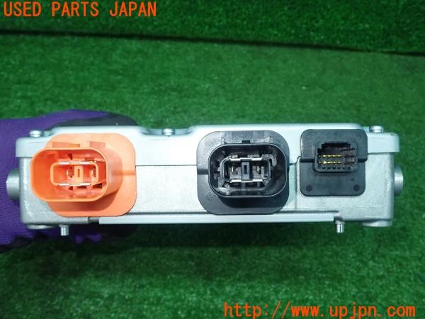 3UPJ=9228930580]ヤリス(YARIS) ハイブリッド(MXPH10)純正 5365091 ボルテージインバーター 中古_3