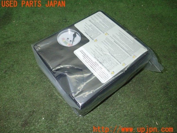 3UPJ=9228960625]レヴォーグ GT-H EX(VN5)純正 パンク修理キット 中古_4