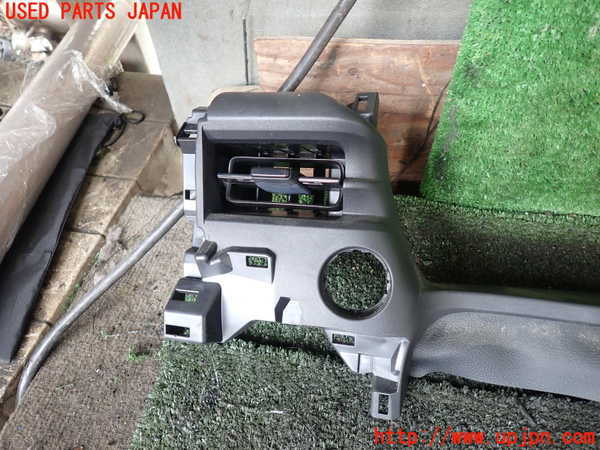 1UPJ-9228977526]ヴェゼル ハイブリッド(e：HEV)(RV5)エアコン吹き出し口1 (右) 中古_3