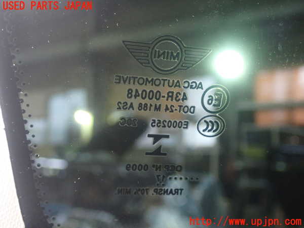 1UPJ-9228981380]BMW ミニ(MINI)クーパーD F55(XT15)右クォーターガラス AGC M188 中古_2