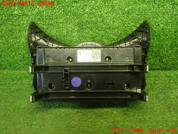 1UPJ-9228986066]BMW ミニ(MINI)クーパーD F55(XT15)エアコンスイッチ1 中古_3