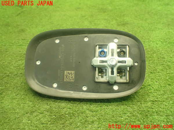 1UPJ-9228986550]BMW ミニ(MINI)クーパーD F55(XT15)アンテナ (土台のみ) 中古_3