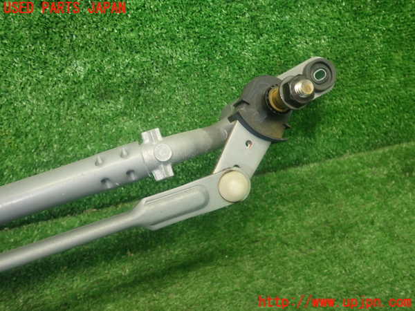 1UPJ-9228986770]BMW ミニ(MINI)クーパーD F55(XT15)フロントワイパーモーター 中古_2