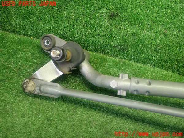 1UPJ-9228986770]BMW ミニ(MINI)クーパーD F55(XT15)フロントワイパーモーター 中古_3