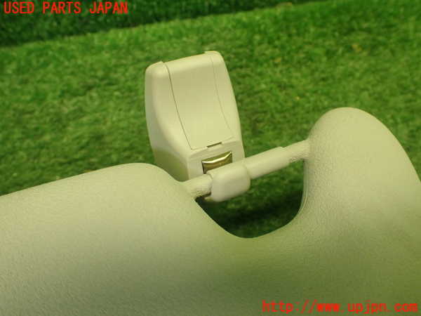 1UPJ-9228987630]BMW ミニ(MINI)クーパーD F55(XT15)室内サンバイザー左側 中古_4