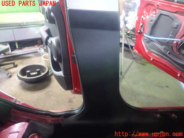 1UPJ-9228987670]BMW ミニ(MINI)クーパーD F55(XT15)左センターピラートリム 中古_3