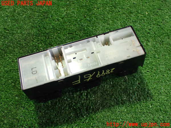2UPJ-9228996240]日産サクラ(SAKURA)(B6AW)右前パワーウィンドウスイッチ 中古_2