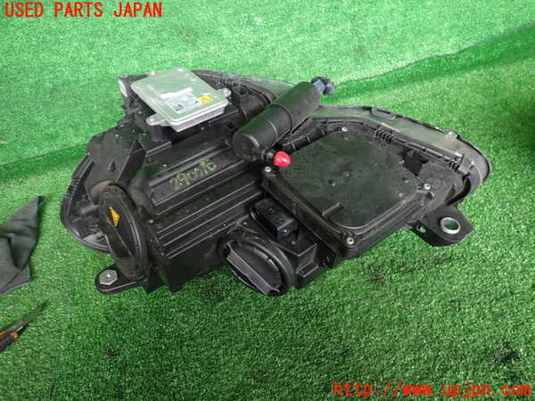 2UPJ-9229001130]ベンツ C200 ステーションワゴン(204248)右ヘッドライト HID 中古_2