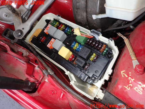2UPJ-9229006741]ベンツ C200 ステーションワゴン(204248)ヒューズボックス1 中古_2