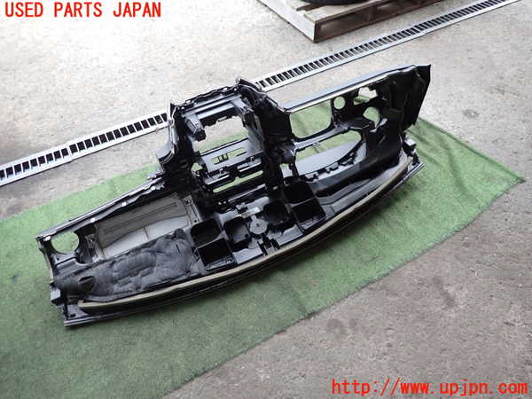2UPJ-9229007505]ベンツ C200 ステーションワゴン(204248)ダッシュボード 中古_5