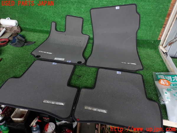 2UPJ-9229007800]ベンツ C200 ステーションワゴン(204248)フロアマット 中古_2