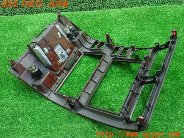 3UPJ=9229020622]ランクルプラド(KDJ95W)後期 純正 55412-60140 木目調センターパネル オーディオパネル インパネ 中古_4