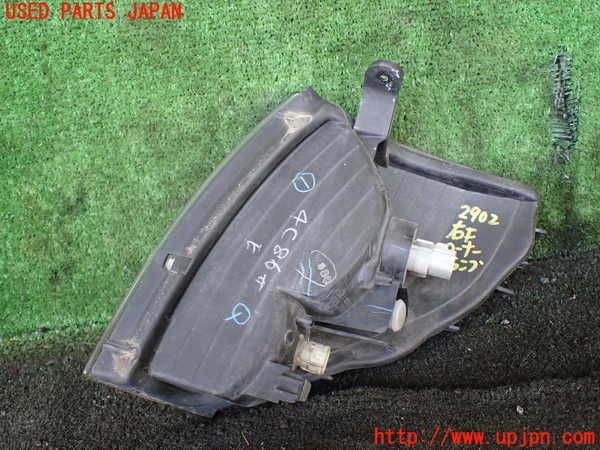 1UPJ-9229021150]ランクルプラド(KDJ95W)右コーナーランプ 中古_3