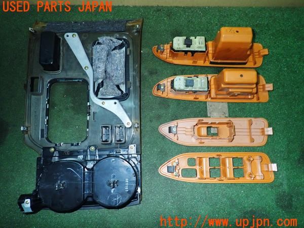 3UPJ=9229030645]ランドクルーザー100(UZJ100W)中期 純正 木目調パネル ドアスイッチ シフトパネル 中古_5