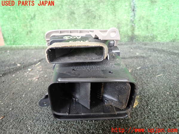 1UPJ-9229037528]ランクル100系(UZJ100W)エアコン吹き出し口3 (左) 中古_2
