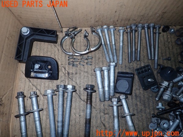 3UPJ=9229050720]BMW Z4(LM30 E89)ネジ・ナット・ステー類 セット ジャンク_2