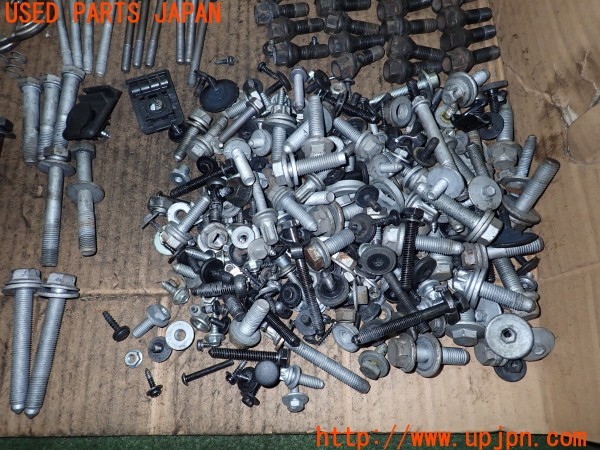 3UPJ=9229050720]BMW Z4(LM30 E89)ネジ・ナット・ステー類 セット ジャンク_5