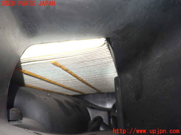 1UPJ-9229052560]BMW Z4 E89(LM30)エアクリーナーボックス 中古_3