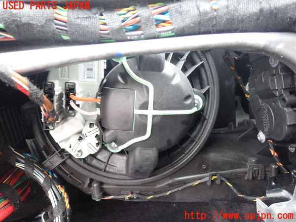 1UPJ-9229056081]BMW Z4 E89(LM30)エバポレーター1 中古_3