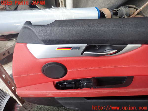 1UPJ-9229051234]BMW Z4 E89(LM30)右ドア内張り 中古_2