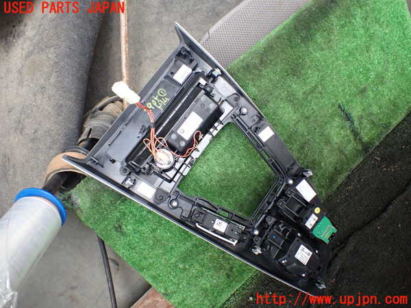 1UPJ-9229057691]BMW Z4 E89(LM30)内装トリム類1 中古_4