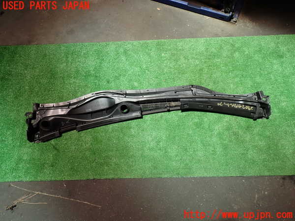 1UPJ-9229071190]レクサス・RC300h(AVC10)カウルトップ 中古_4