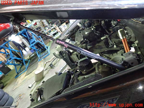 1UPJ-9229071068]レクサス・RC300h(AVC10)ボンネットダンパー 中古_2