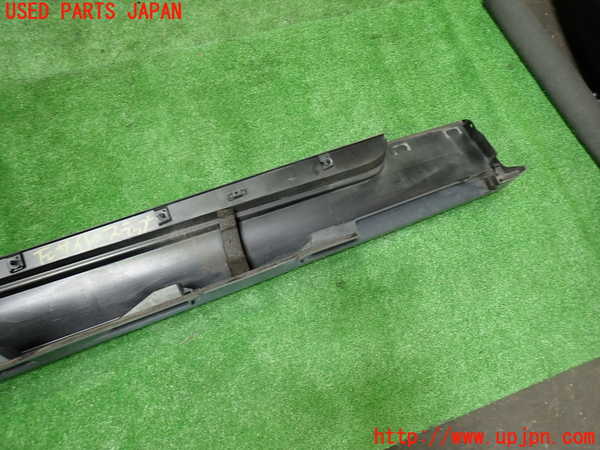 1UPJ-9229071392]レクサス・RC300h(AVC10)左サイドステップ 中古_4