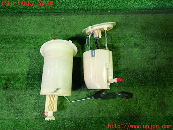 1UPJ-9229072510]レクサス・RC300h(AVC10)燃料ポンプ 中古_2