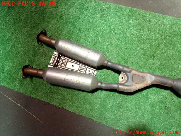 1UPJ-9229072651]レクサス・RC300h(AVC10)センターパイプ1 中古_3