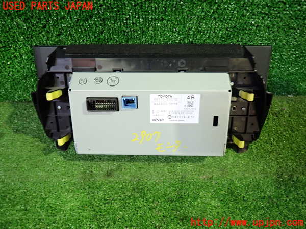 1UPJ-9229076629]レクサス・RC300h(AVC10)モニター 中古_2