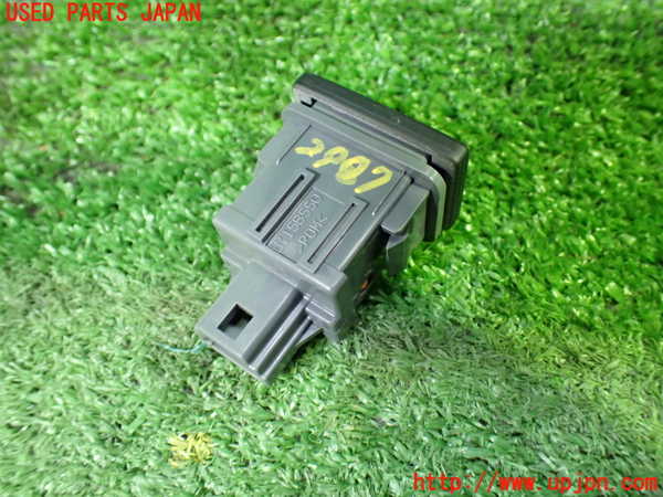 1UPJ-9229076312]レクサス・RC300h(AVC10)スイッチ7(オートハイビーム) 中古_2