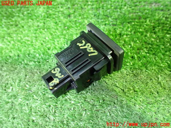 1UPJ-9229076313]レクサス・RC300h(AVC10)スイッチ8(パーキングソナー) 中古_2