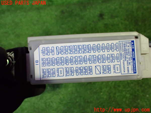 1UPJ-9229076741]レクサス・RC300h(AVC10)ヒューズボックス1 中古_3