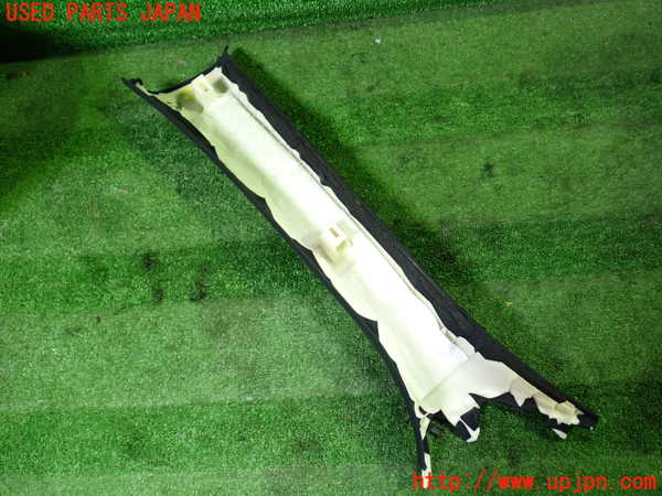 1UPJ-9229077655]レクサス・RC300h(AVC10)右フロントピラートリム 中古_2