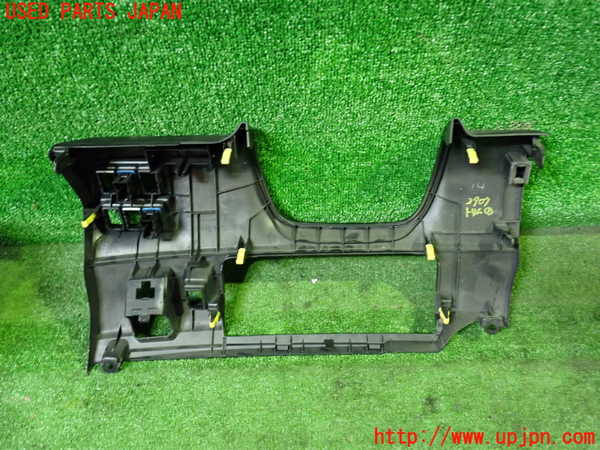 1UPJ-9229077691]レクサス・RC300h(AVC10)内装トリム類1 中古_2