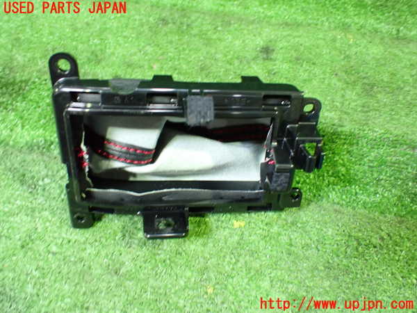 1UPJ-9229077575]レクサス・RC300h(AVC10)シフトブーツ 中古_3