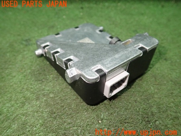 3UPJ=9229080560]カムリ ハイブリッド WS(AXVH70)純正 8646C-06070 フロントカメラ 中古_2